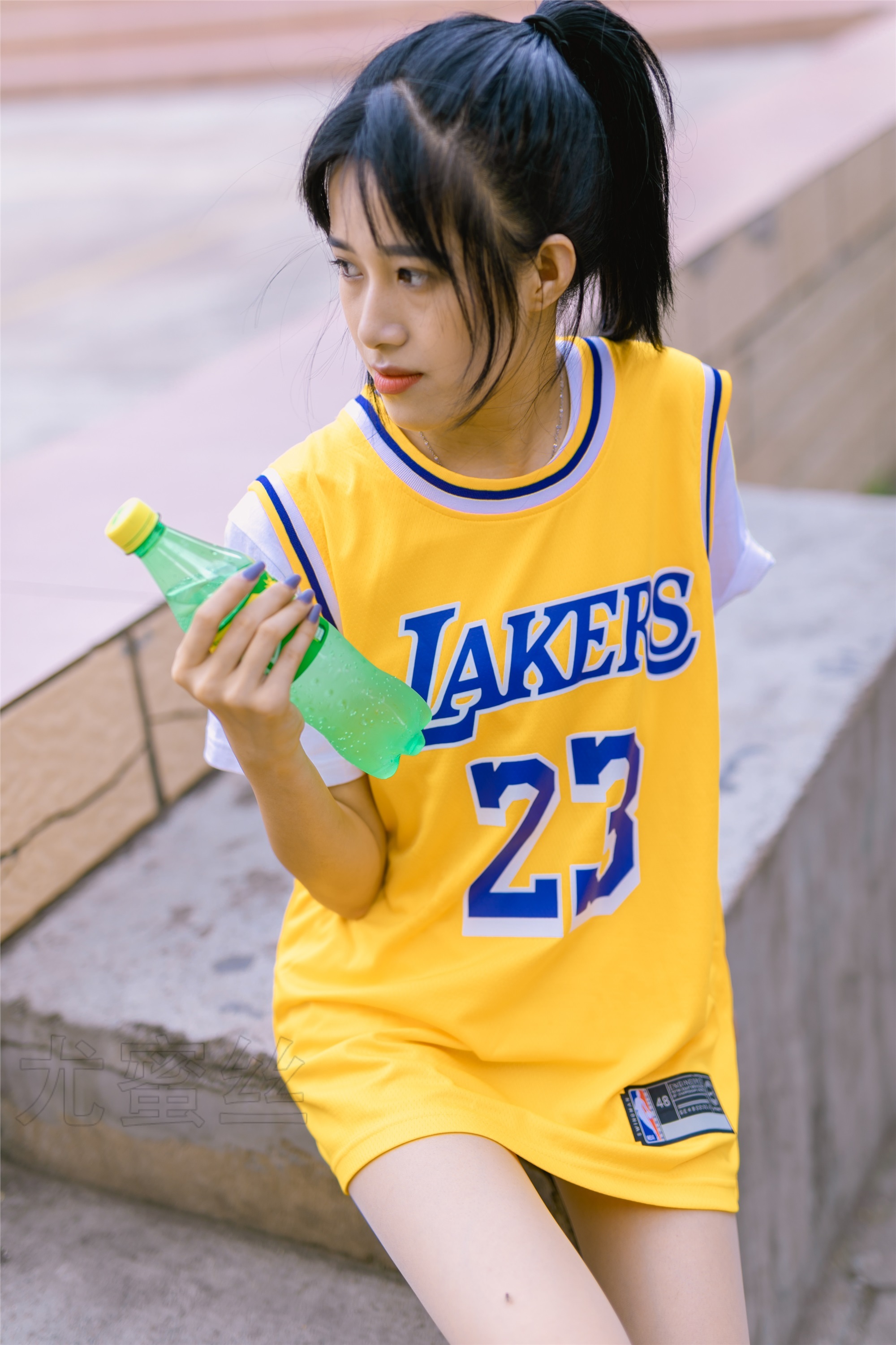 尤蜜丝 穿搭写真 NO.053